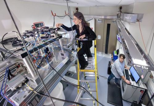 科學(xué)家開發(fā)出新型分子量子比特，兼容現(xiàn)有電信技術(shù)頻率