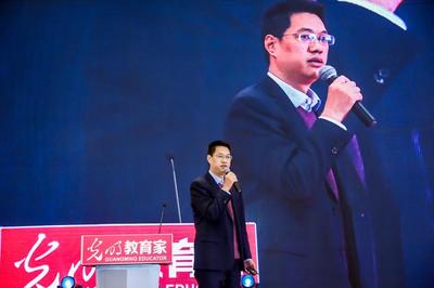 華文眾合董事長(zhǎng)向大鳳最新演講--「好風(fēng)憑借力 送我上青云」智慧書(shū)法助力傳統(tǒng)課堂!